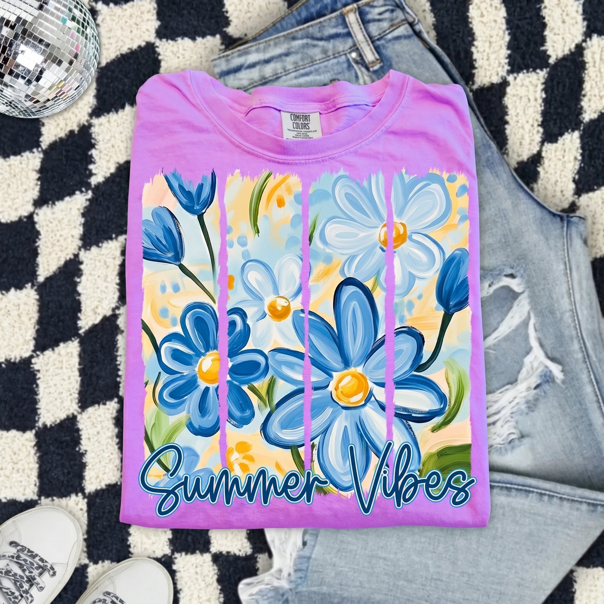 The Summer Vibes Painted Blue Daisy Graphic TShirt