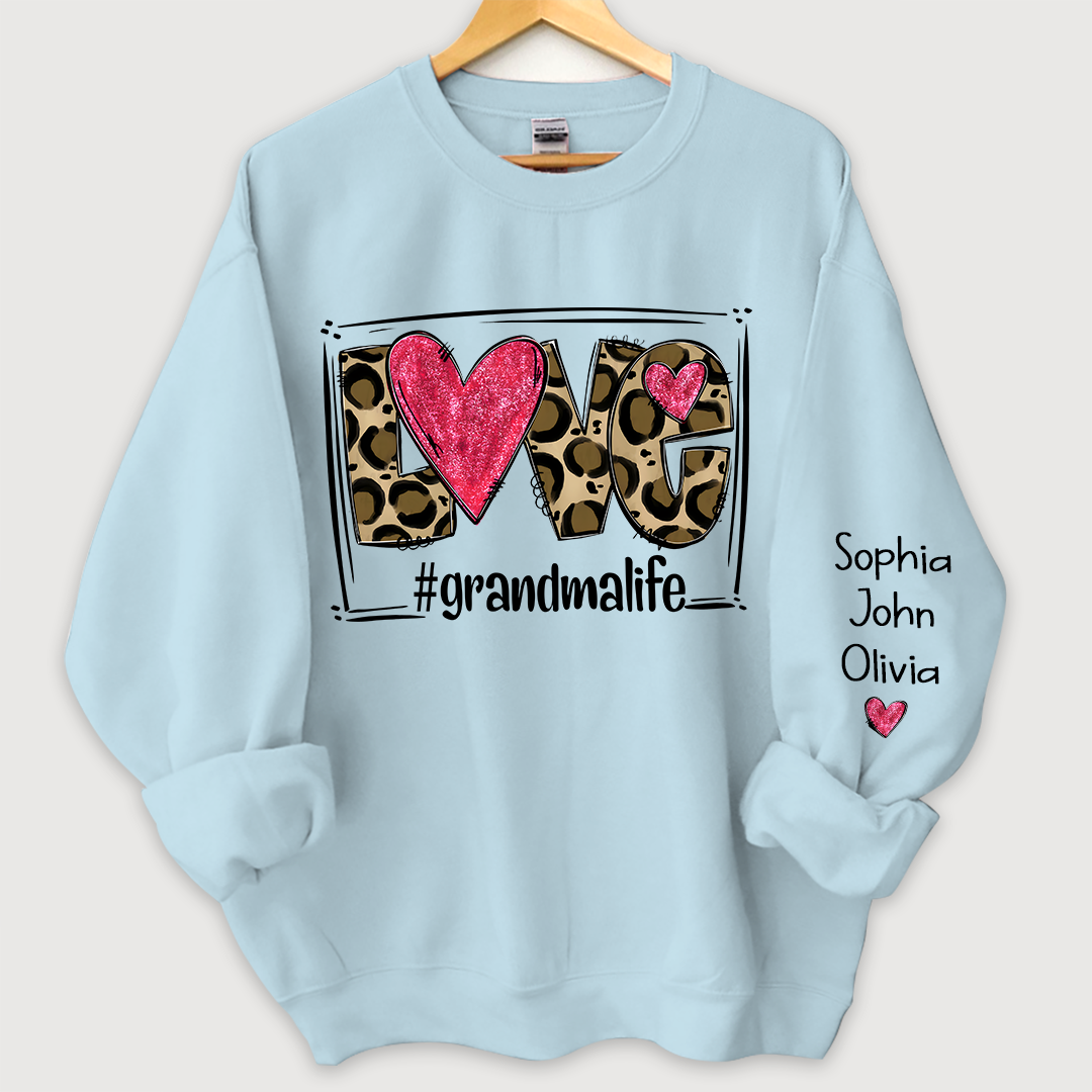 Love Grandmalife Leopard glitter And Grandkids Sweatshirt