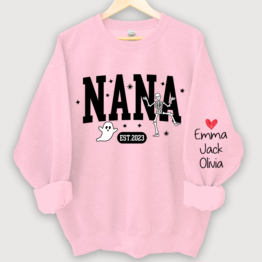 Halloween Nana Est And Grandkids CL01 Sweatshirt