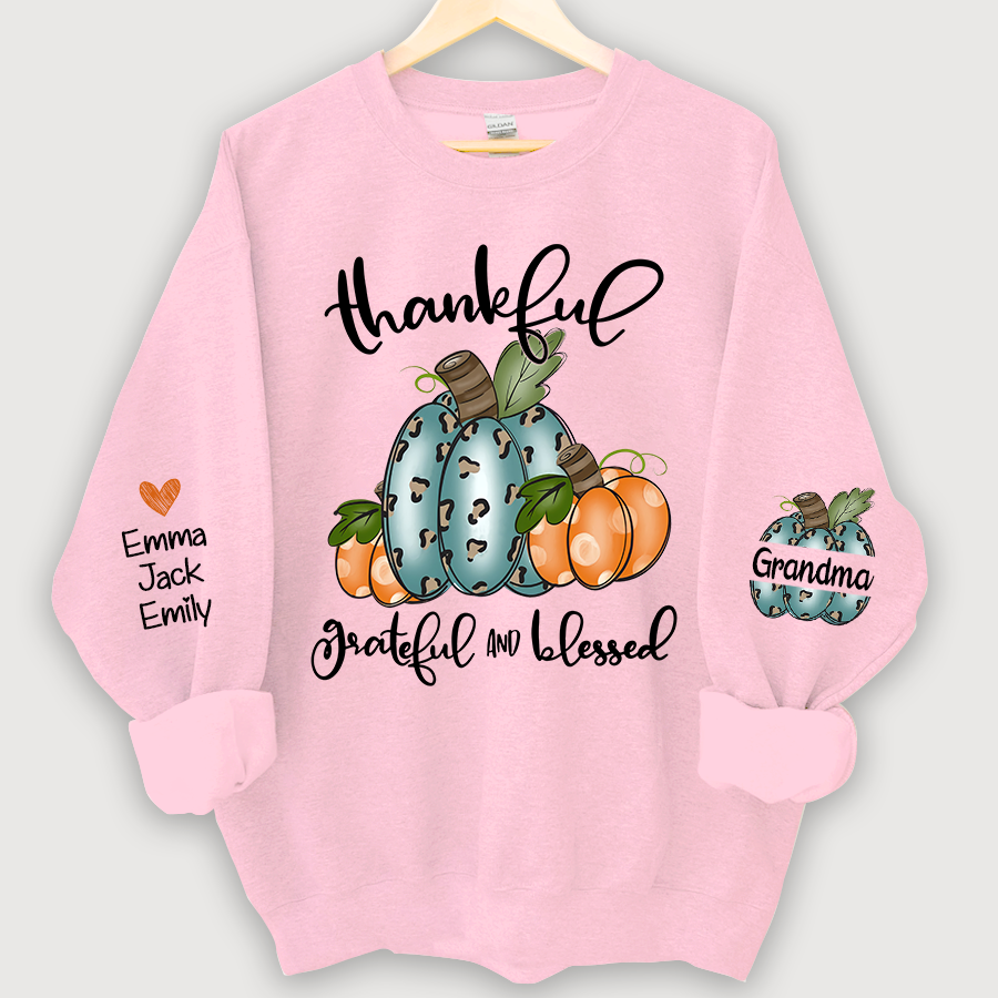 Thankful Grateful And Blessed Grandma Pumpkin With Grandkids CL01 Sweatshirt