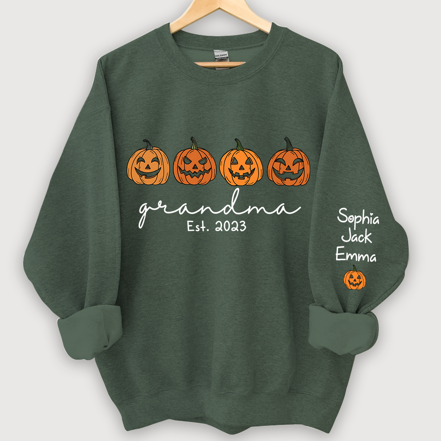 Grandma Est Pumpkin Face And Grandkids Autumn CL01 Sweatshirt