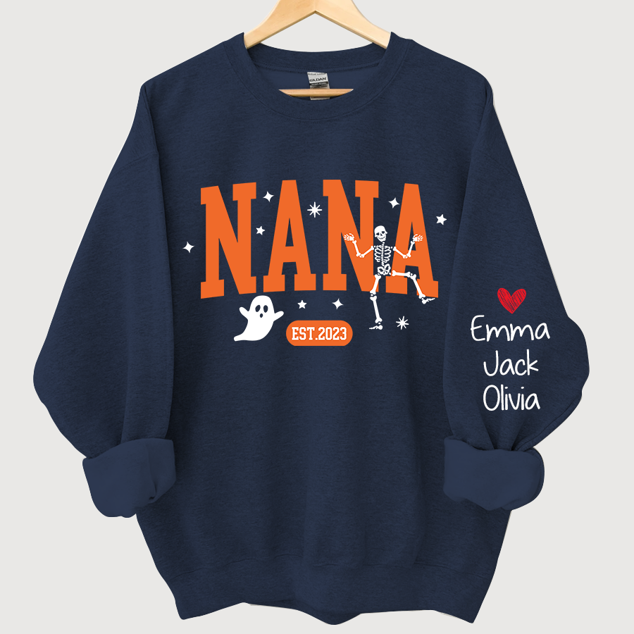 Halloween Nana Est And Grandkids CL01 Sweatshirt
