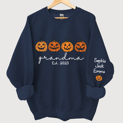 Grandma Est Pumpkin Face And Grandkids Autumn CL01 Sweatshirt