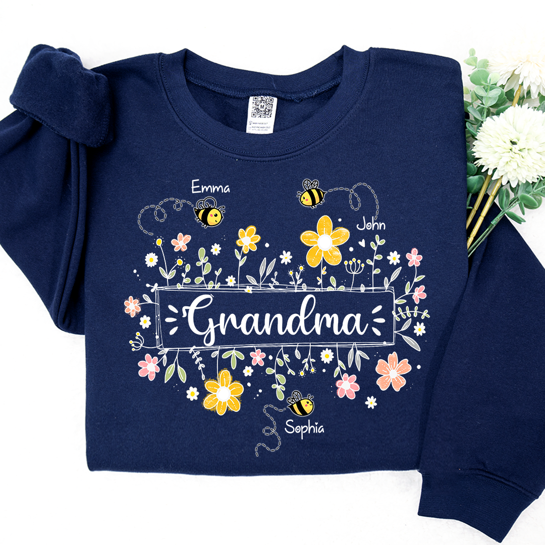 Personalized Grandma Bee Flower And Grandkids Sweatshirt