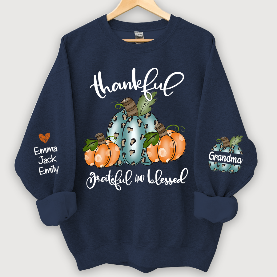 Thankful Grateful And Blessed Grandma Pumpkin With Grandkids CL01 Sweatshirt