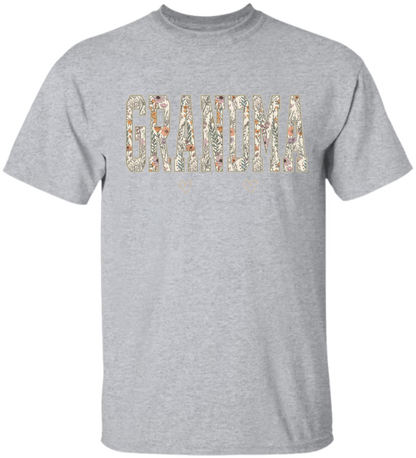 Comfort Colors® Personalized Grandma T-Shirt with Kids Names – Wildflower Letters Gift for Nana, Gigi, Mimi