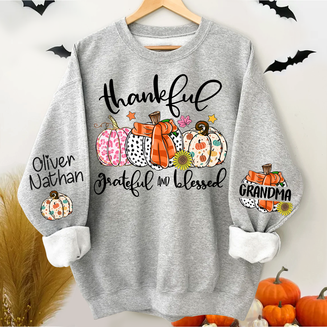 Thanksgiving Grandma And Grandkids Pumpkin
