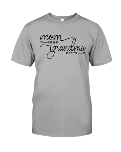 Personalized Mom to Grandma Shirt – Custom EST Year T-Shirt – Cute Mother's Day Gift for New Grandmothers, Pregnancy Reveal, or Birthday