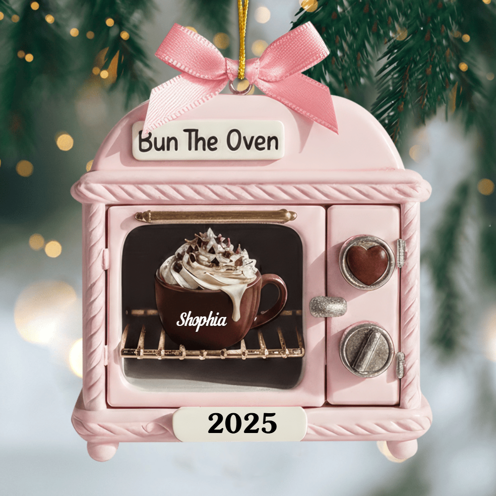 Personalized Bun In Oven Ornament – Custom Christmas Decoration, Heartwarming Pregnancy Reveal Gift Ornament
