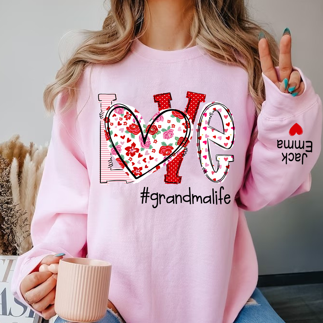 Love grandmalife with kids Valentine's Day Sweatshirt