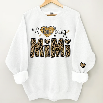 Personalized I Love Being Gigi Leopard Sweatshirt Sweatshirt