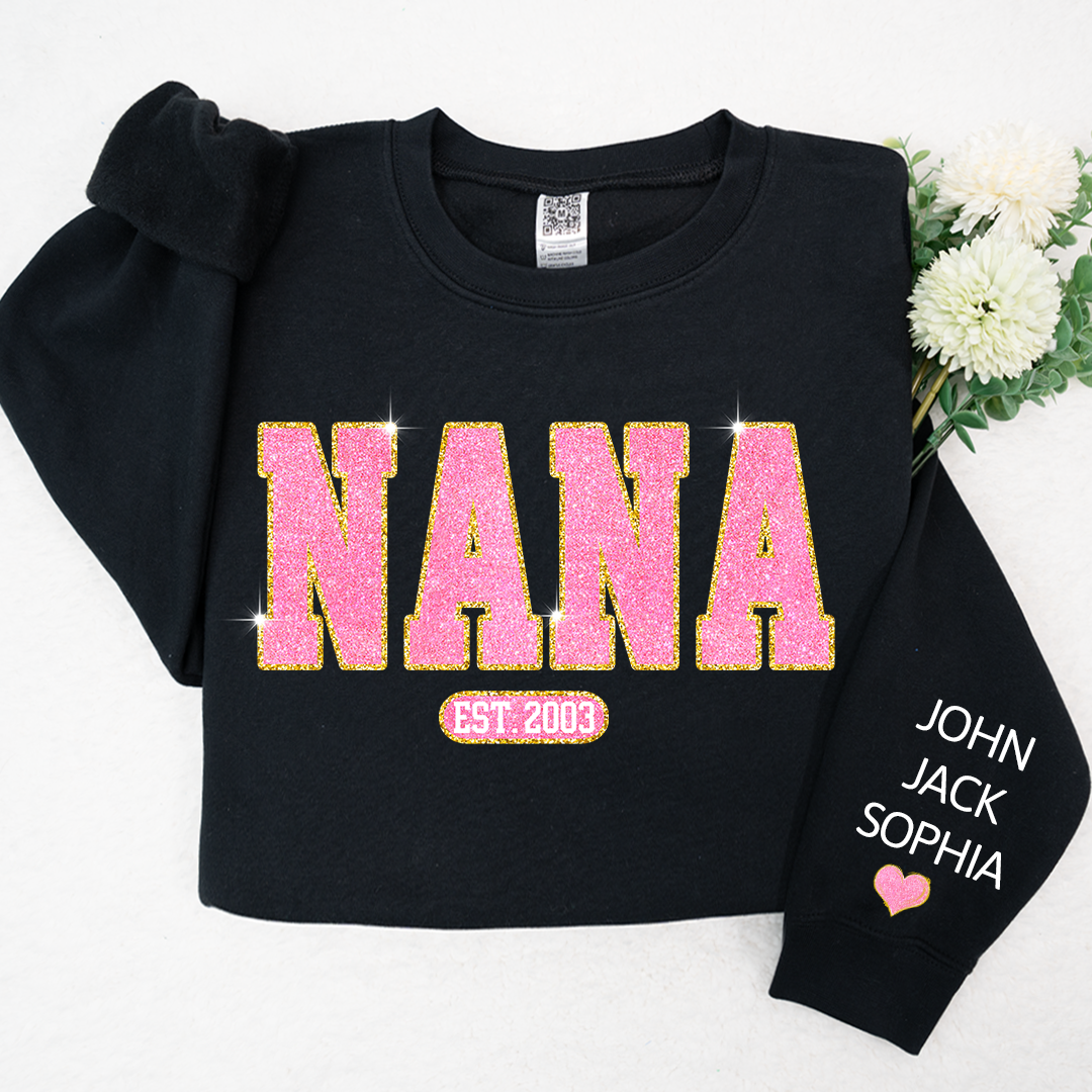 Glitter Pink Custom Name Nana  Gigi Mimi Grandma Est And Kids  Sweatshirt