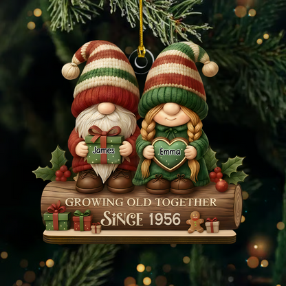 Personalized Couple Gnome Ornament – Custom Names & Anniversary Year Christmas Decoration for Couples Ornament