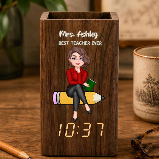 Custom Teacher Life Pen Holder With Clock,Teacher Sitting On Pencil Personalized Rotating Pen Holder, Back To School Gift, Teacher Appreciation Gift Calendar Electronic Pen Holder