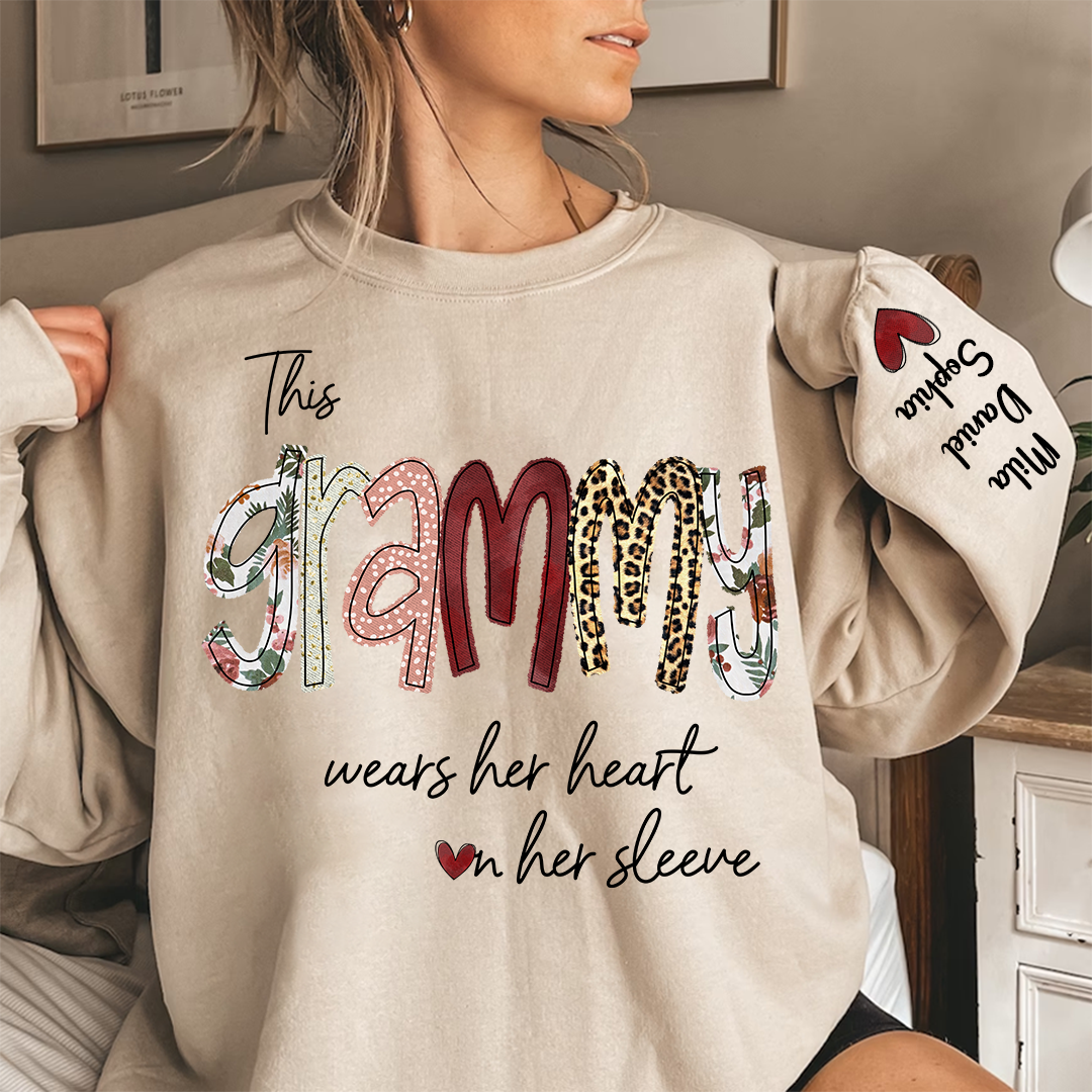 Valentine Grammy And Kids Heart CTH01 Sweatshirt