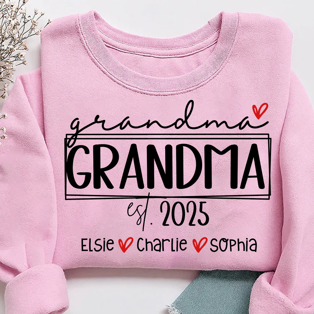Grandma Est Heart And Grandkids Sweatshirt