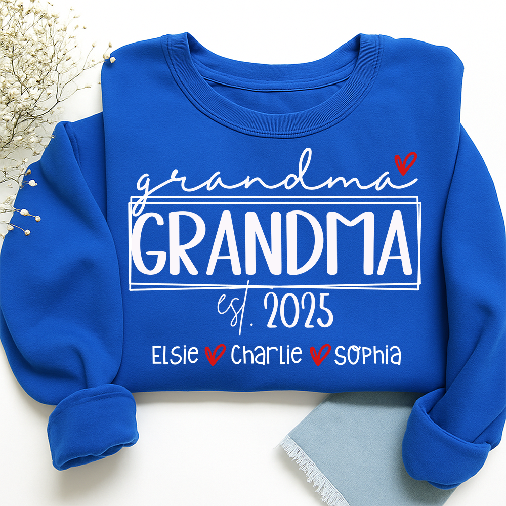 Grandma Est Heart And Grandkids Sweatshirt