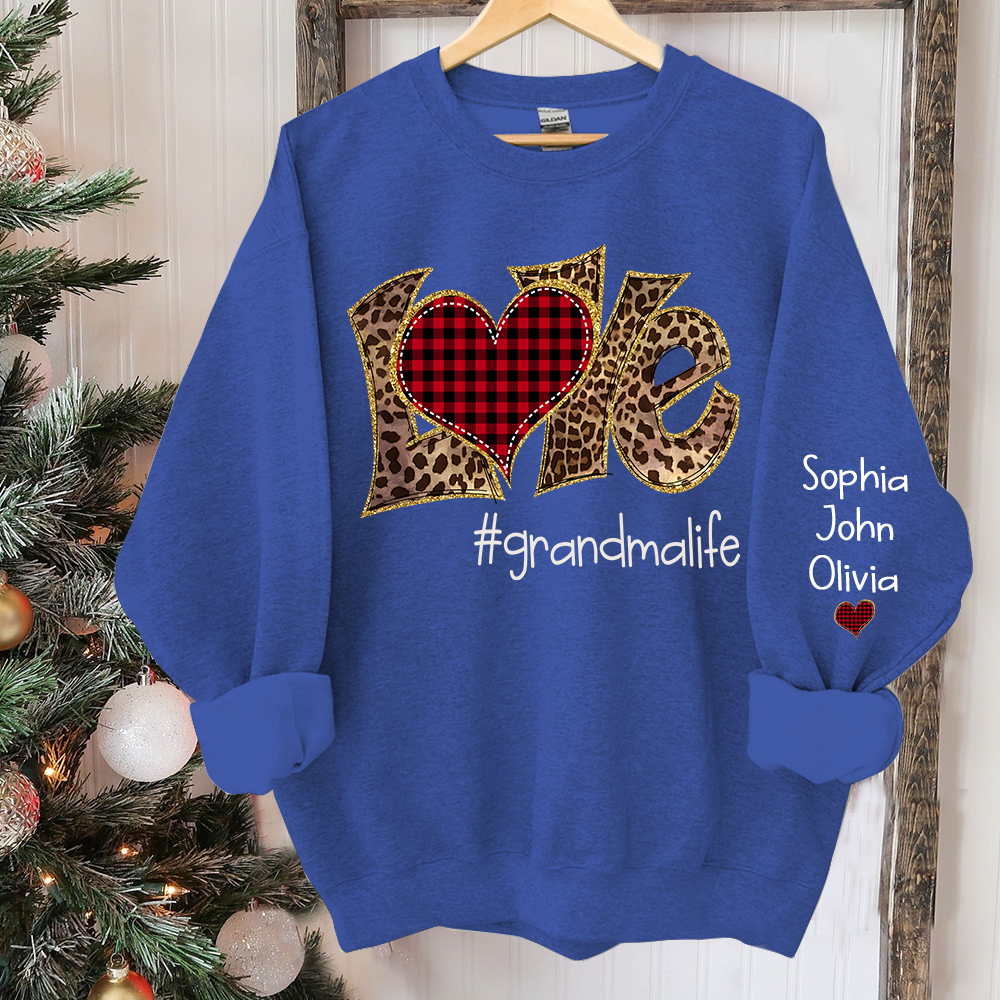 Love grandmalife leopard And Grandkids Sweatshirt