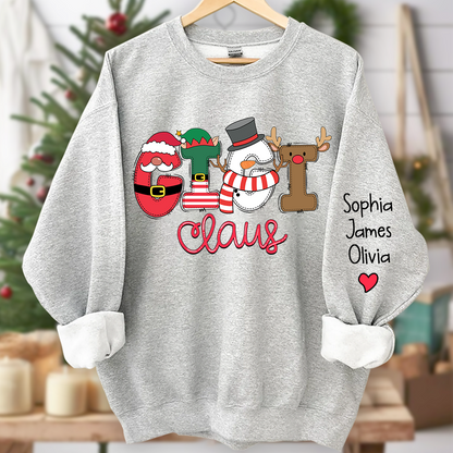 Gigi Claus Merry Christmas Grandma Claus, Nana Claus and Grandkids Sweatshirt