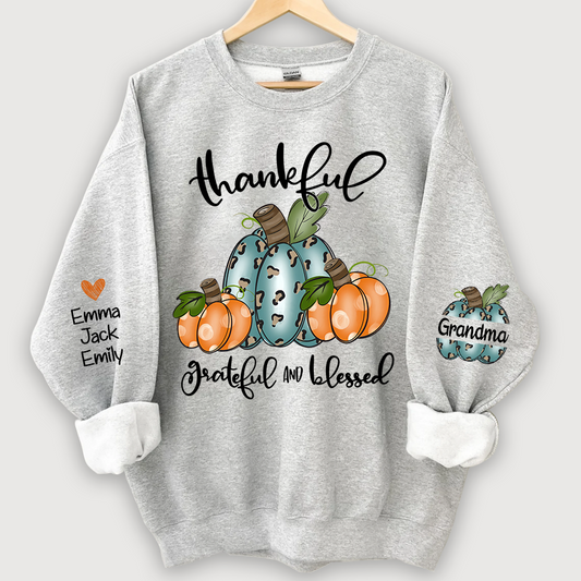 Thankful Grateful And Blessed Grandma Pumpkin With Grandkids CL01 Sweatshirt