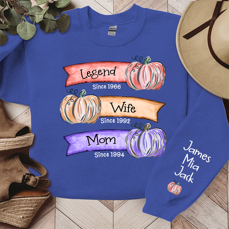 Grandma Est Pumpkin Sweatshirt, Custom Mama Sweatshirt with Children Name on Sleeve, Grandma Autumn Sweatshirt, Nana Pumpkin Sweatshirt