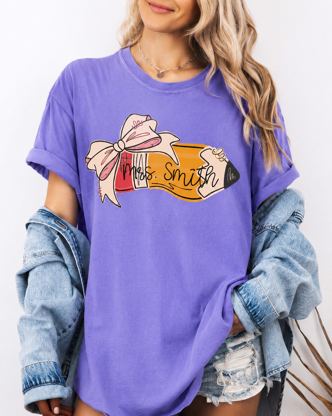 Personalized Teacher Name T-Shirt – Custom Pencil & Bow Tee