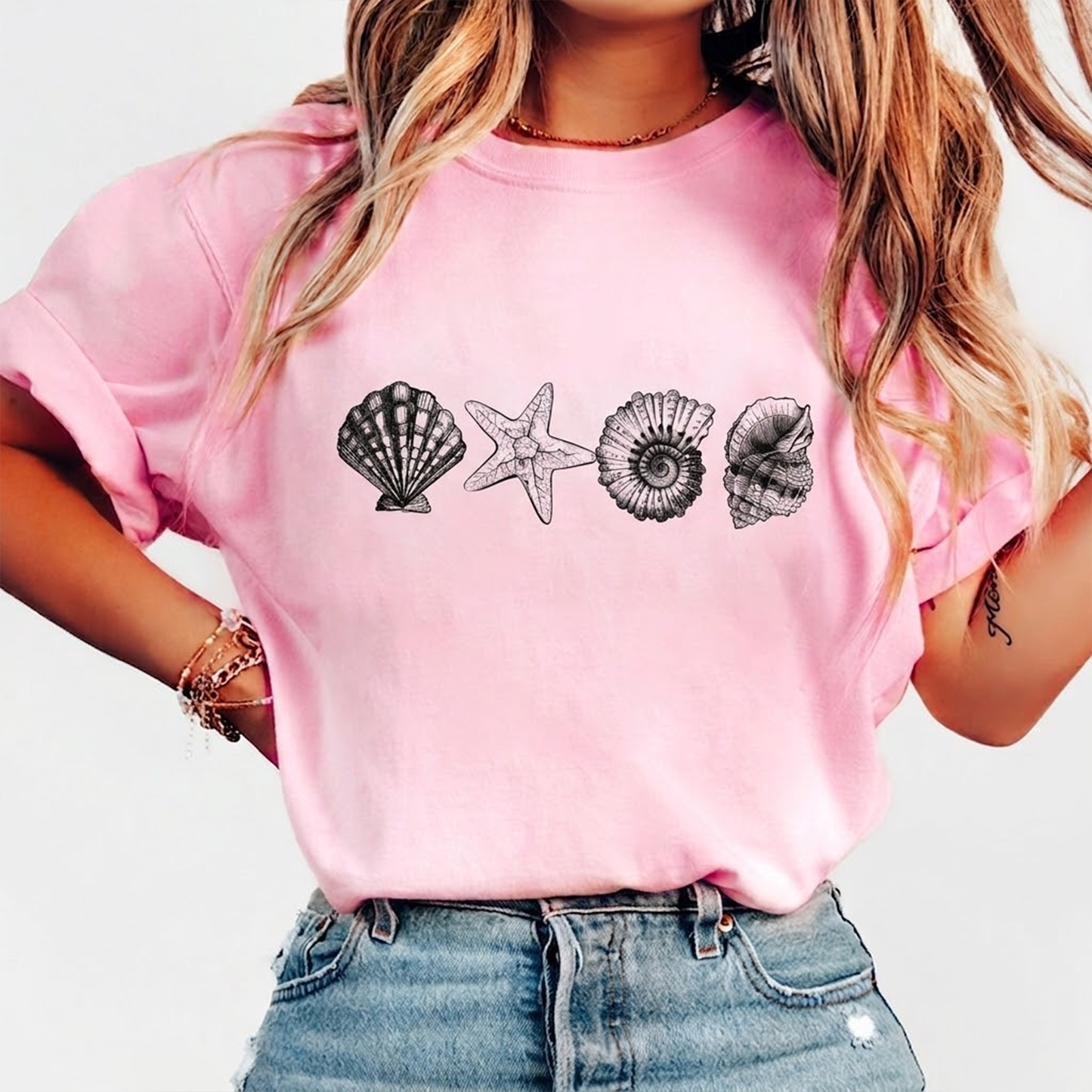 The Minimalist Ocean Seashells Graphic TShirt