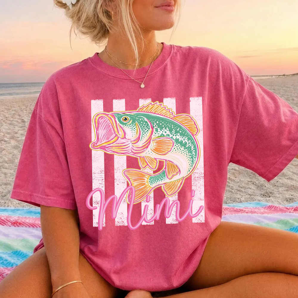 Comfort Colors® Personalized Mimi Fishing Preppy Summer T-Shirt – Trendy Colorful Fish Graphic Tee for Grandma, Beach Vacation, Summer Vibes, Grandma Birthday Shirt