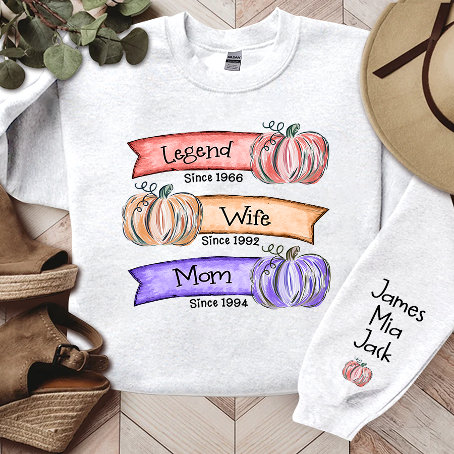 Grandma Est Pumpkin Sweatshirt, Custom Mama Sweatshirt with Children Name on Sleeve, Grandma Autumn Sweatshirt, Nana Pumpkin Sweatshirt