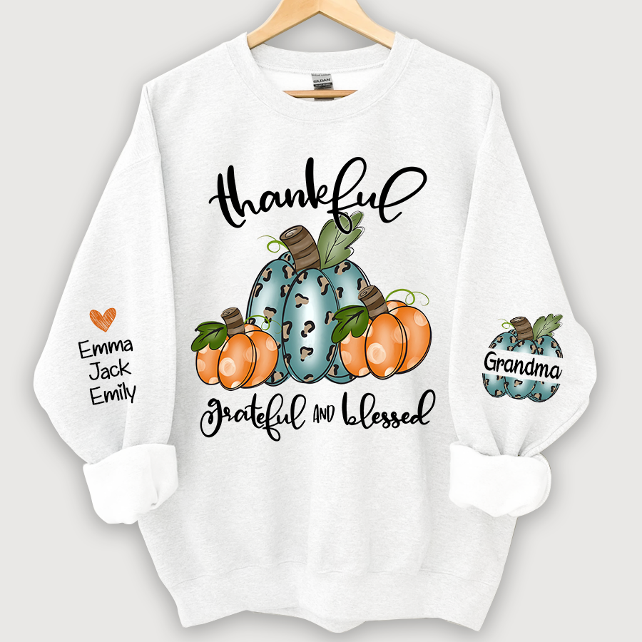 Thankful Grateful And Blessed Grandma Pumpkin With Grandkids CL01 Sweatshirt