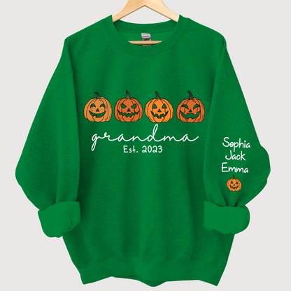 Grandma Est Pumpkin Face And Grandkids Autumn CL01 Sweatshirt