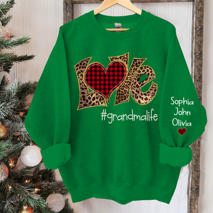 Love grandmalife leopard And Grandkids Sweatshirt